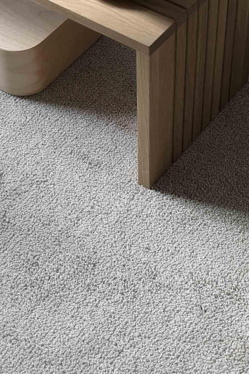VM Carpet Viita 72 beige värisenä. Furmus.fi