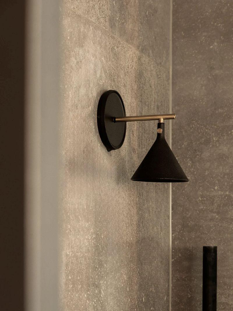 Audo Copenhagen Cast Sconce seinavalaisin IP44